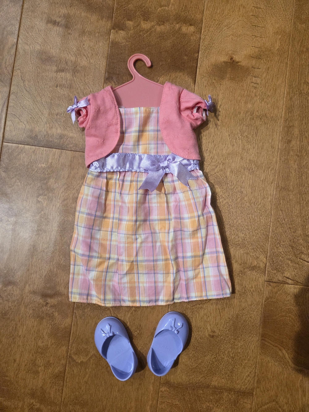 Doll Outfit - Fits An 18" American Girl Doll